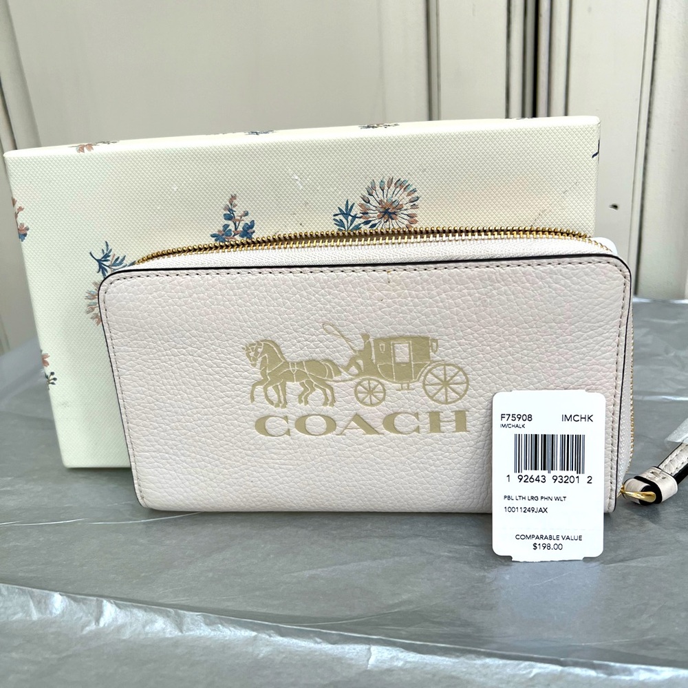 Coach wallet/wristlet